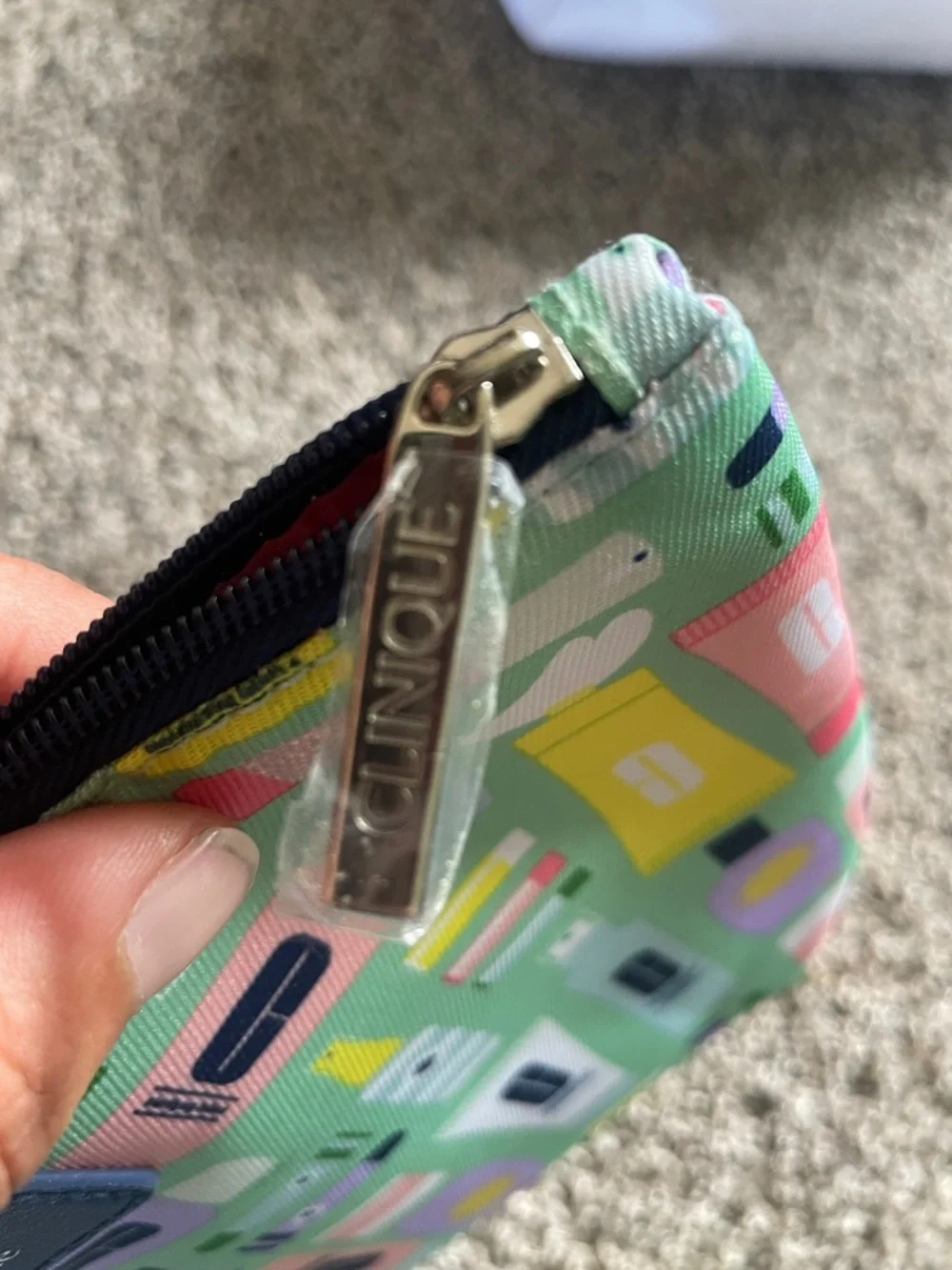 NWOT Kate Spade x Clinique Cosmetic Pouch in Lime Green with Navy & Pink Accent